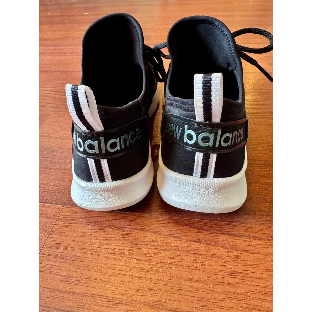 New Balance Nergize Sport v1 Women Black White size 5 memory sole